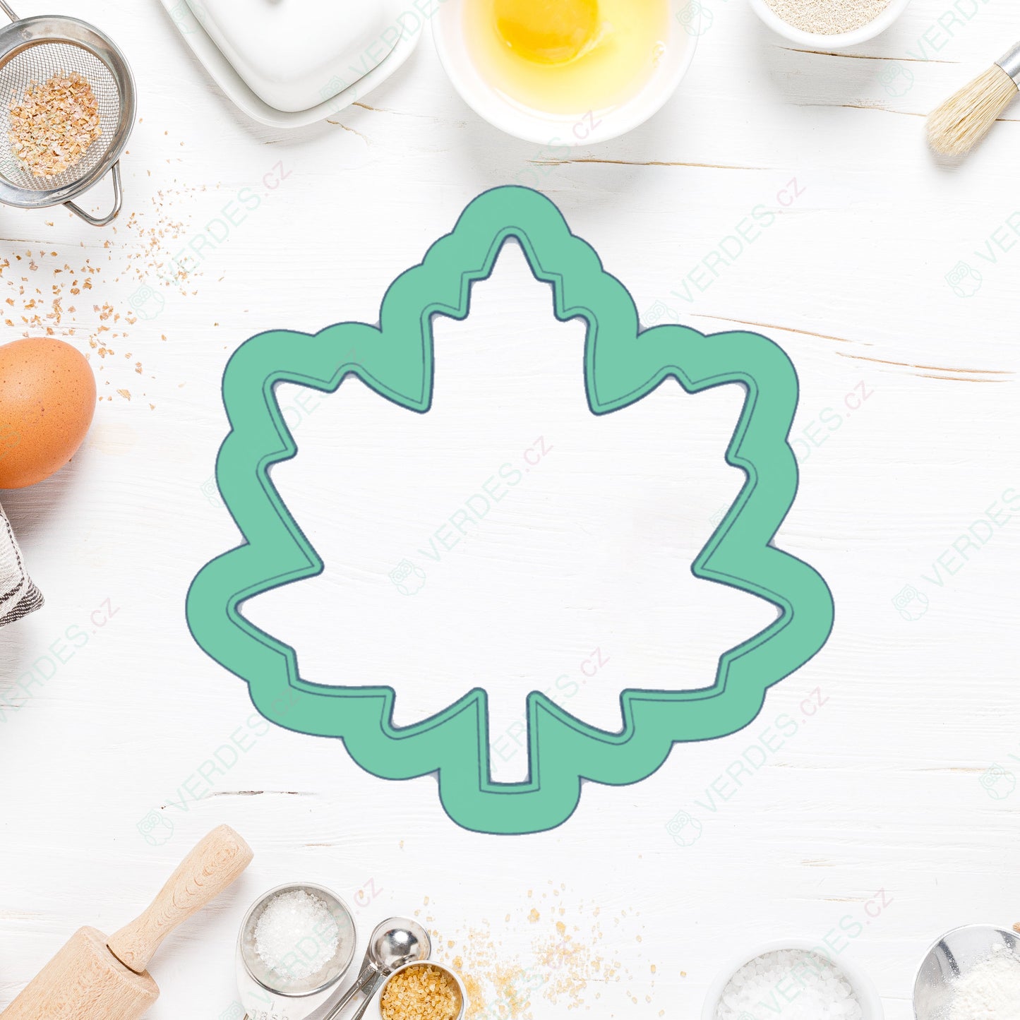 Maple leaf cookie cutter