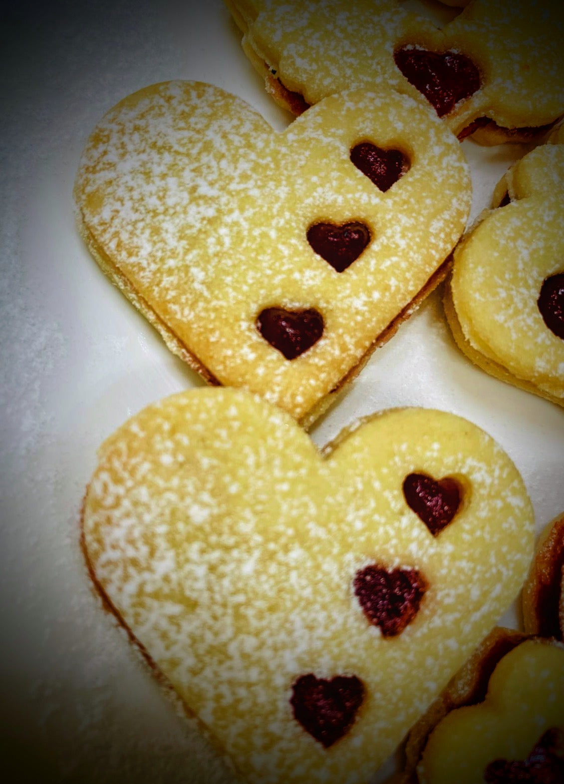 Linzer cookie cutter - Heart with three hearts