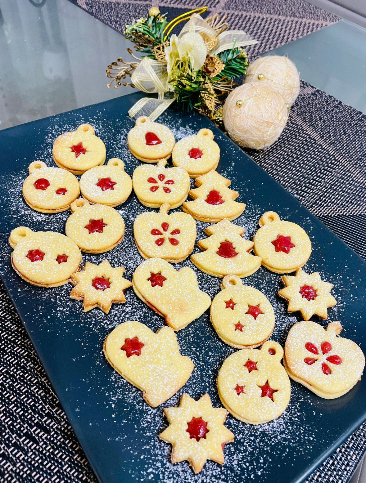 Linzer cookie cutter - Christmas decoration 4