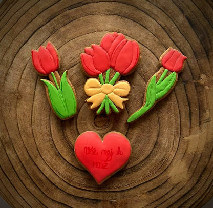 Bouquet of tulips cutter