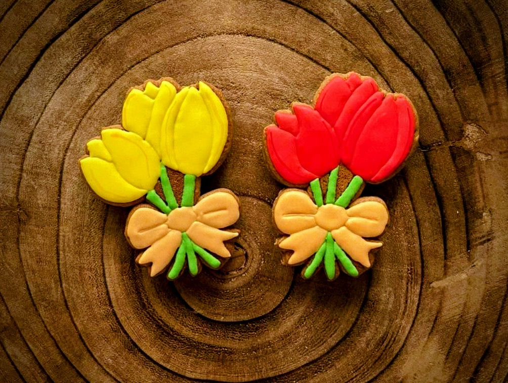 Bouquet of tulips cutter