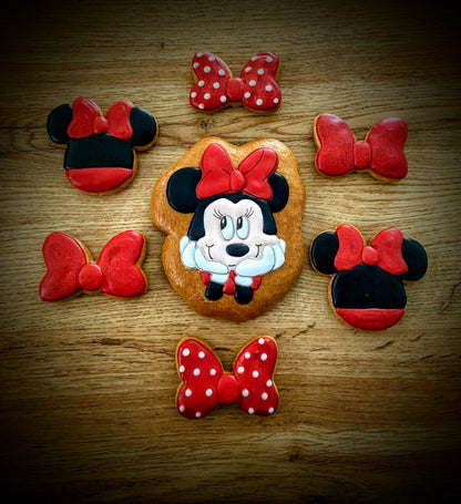 Minnie head cookie cutter