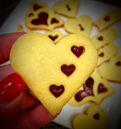 Linzer cookie cutter - Heart with three hearts