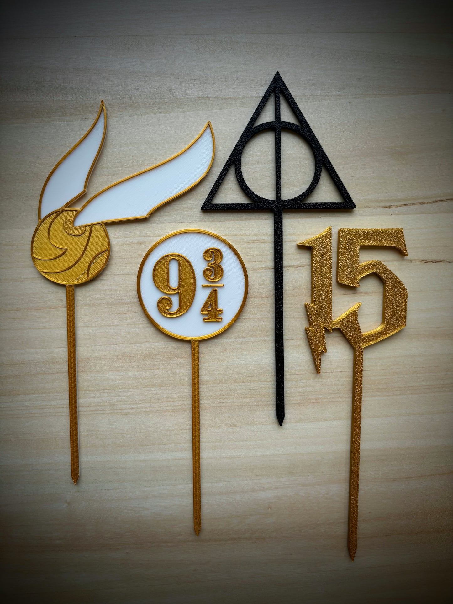 Cake stand - Harry Potter - HP logo