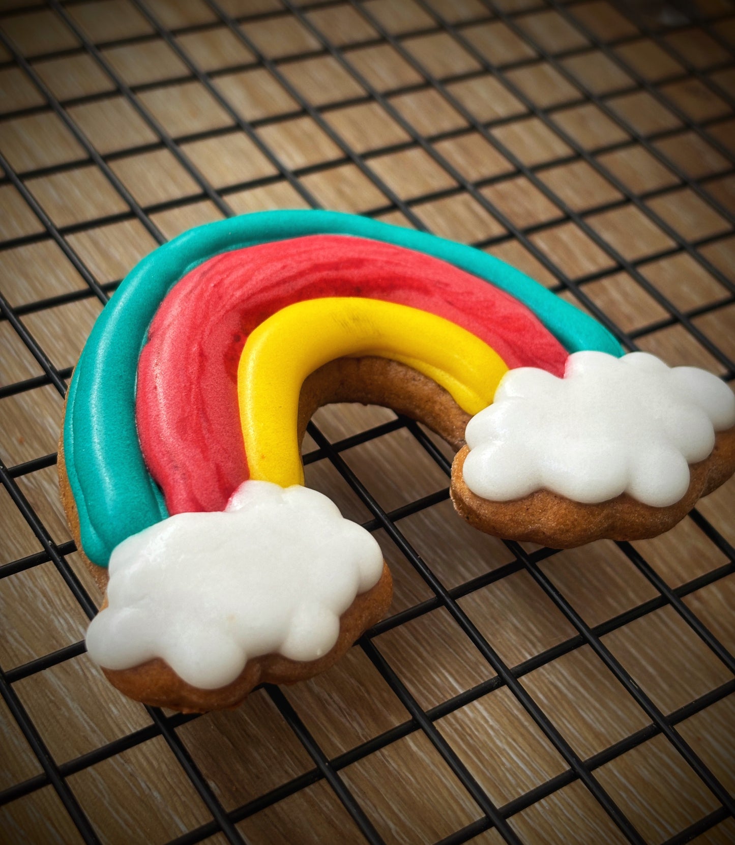 Rainbow outline cookie cutter