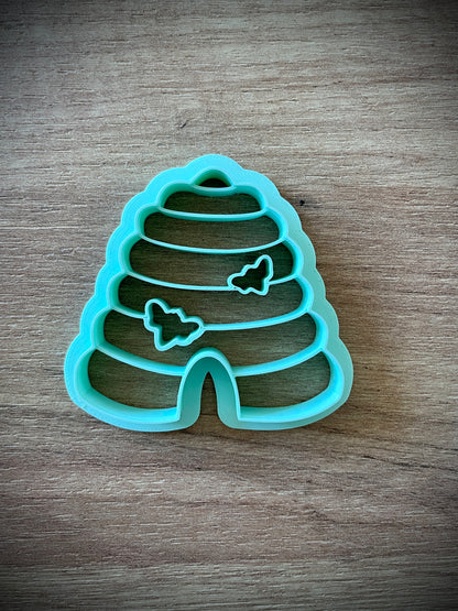 Bee hive with bees cookie cutter